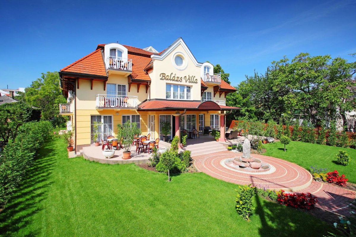 Balazs Villa, Ungarn
