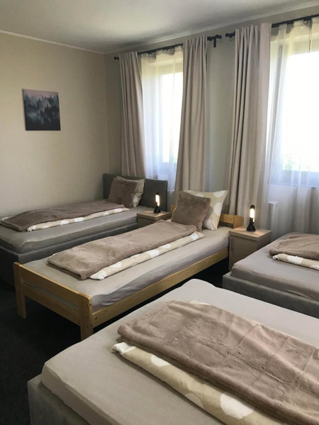4 hálószobás Pihenj Meg Vendégház, Nyíregyháza, Hungary