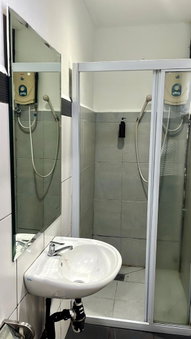 Hotel O Switz Paradise, Kota Kinabalu, Malaysia