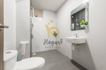 Melacca 3 Bedroom Family Suite-5min to Jonker#14pax, Kampong Tambak, Malaysia