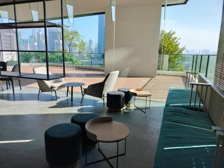 Continew TRX Luxurious 2 Bedrooms 2 Baths Balcony, Kuala Lumpur, Malaysia