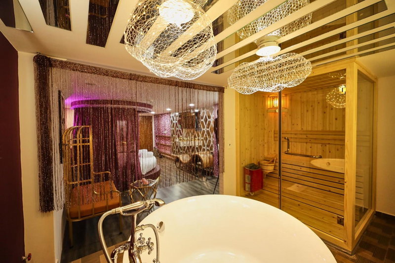 EROS Hotel - Love Hotel, Ho Chi Minh City, Vietnam
