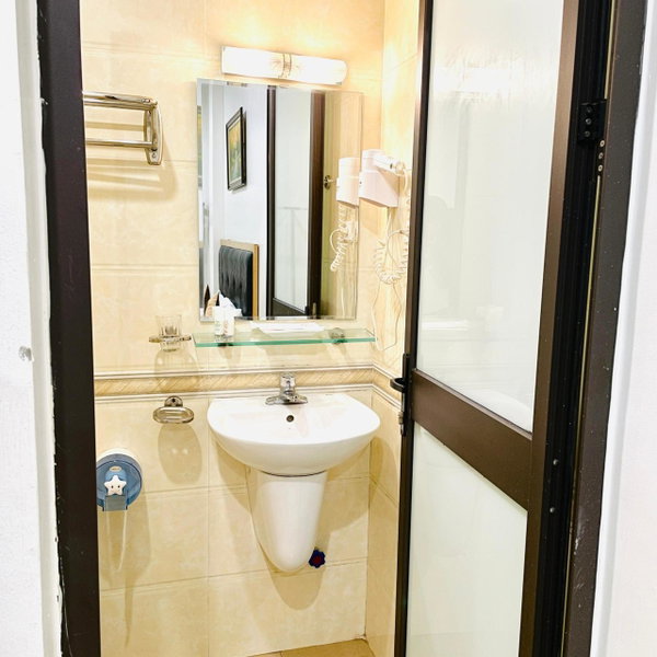 Hoàng Gia Hotel, Hanoi, Vietnam