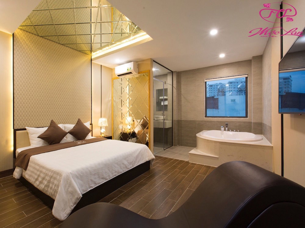 Hotel · Moc Lan 4 Hotel, Ho Chi Minh City