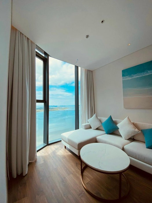Alacarte Hạ Long Bay Hotel, Ha Long, Vietnam