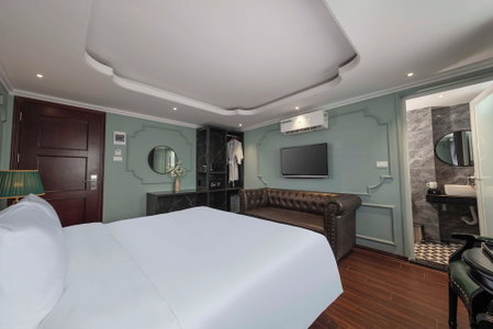 Madelise Central Hotel & Travel, Hanoi, Vietnam