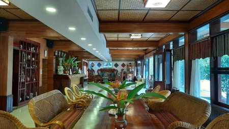 Hoa Binh Hotel, Hòa Bình, Vietnam