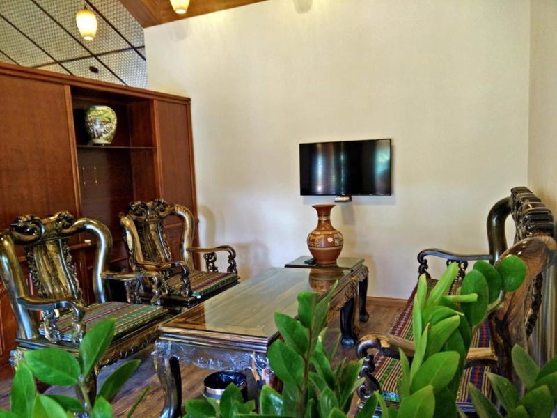 Hoa Binh Hotel, Hòa Bình, Vietnam