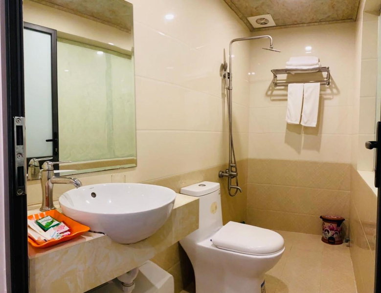 Victoria hotel, Ha Long, Vietnam