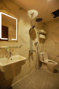 Le Grand Hotel HN - by BAY LUXURY, Hanoi, Vietnam