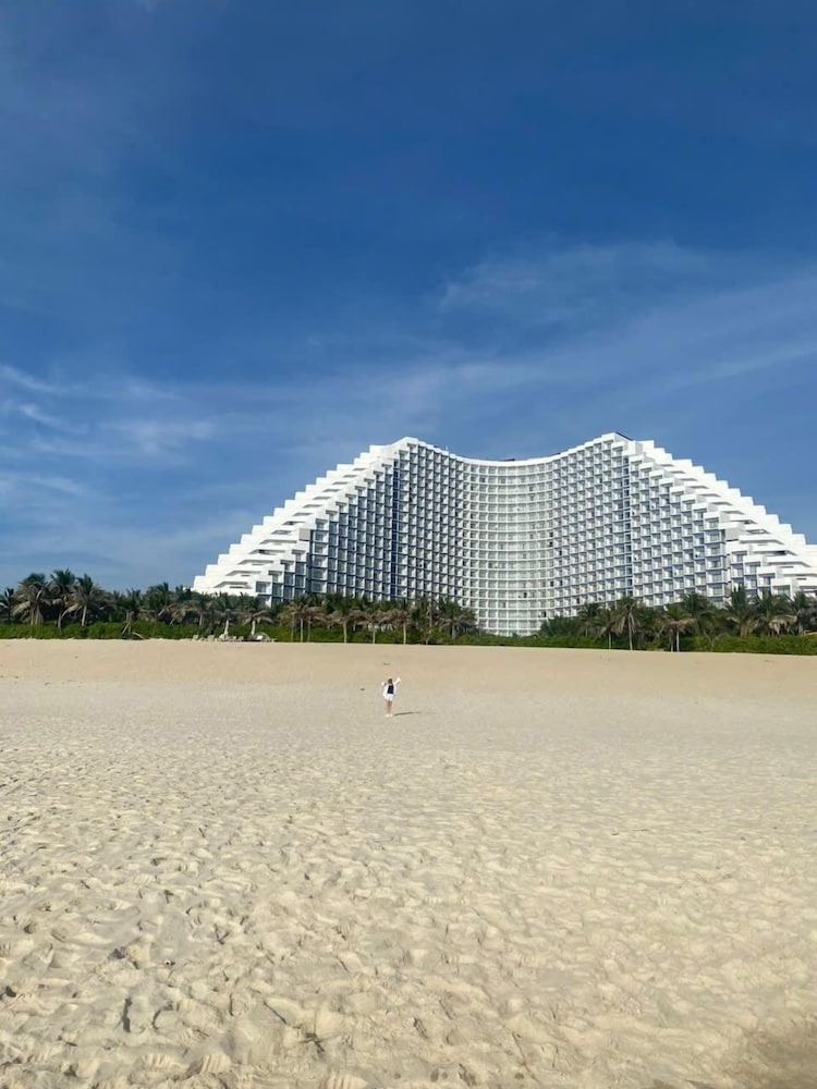 Hotel · Arena Cam Ranh Beachfront Condotel, Cam Ranh