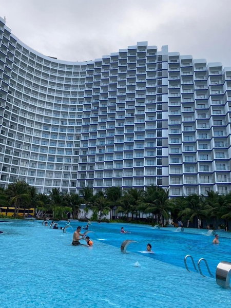 Arena Cam Ranh Beachfront Condotel, Cam Ranh, Vietnam