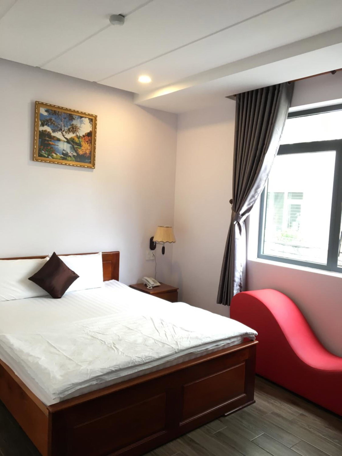 Hotel · QUEEN VICTORIA Hotel, Ho Chi Minh City