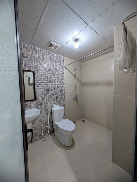 Era Apartment Lac Long Quan, Hanoi, Vietnam