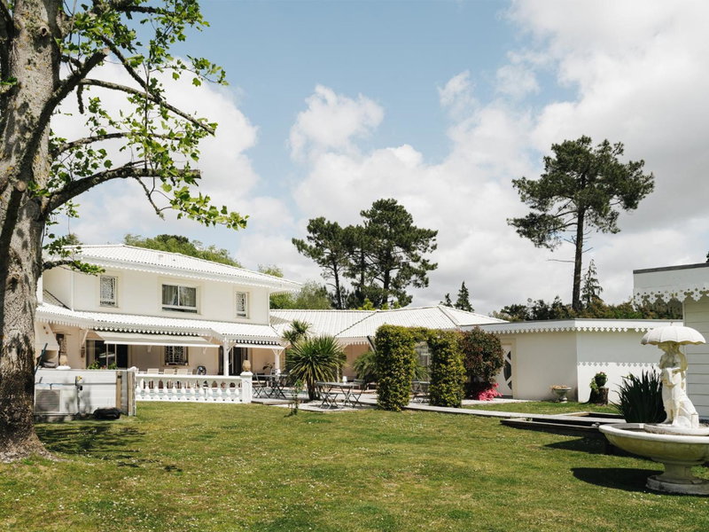 Chambres d'Hôtes Villa La Louisiane, Arès, France