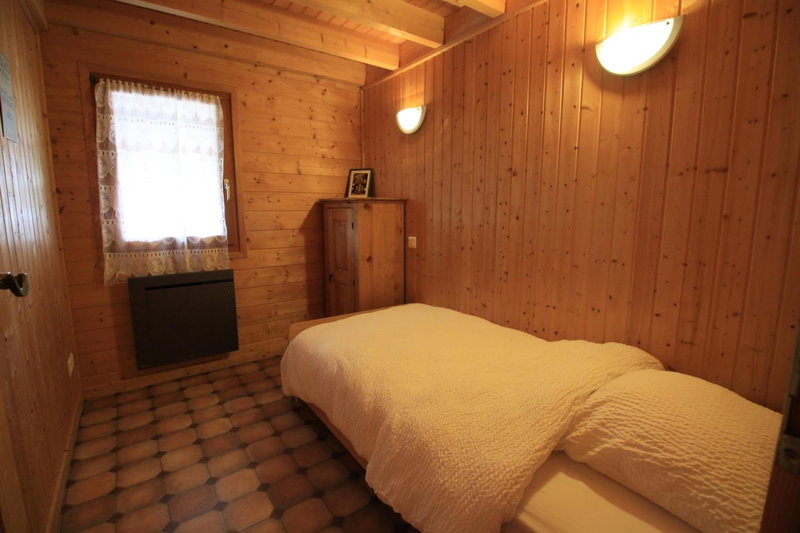 Gite Roche Des Ducs avec Piscine toute l'année, Spa, Sauna, Hammam, Rochesson, France