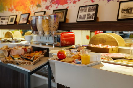 BRIT HOTEL Confort CAMBRAI, Cambrai, France