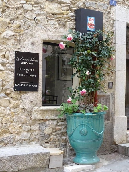 Demeure d'Hotes Le Rocher, Valbonne, France