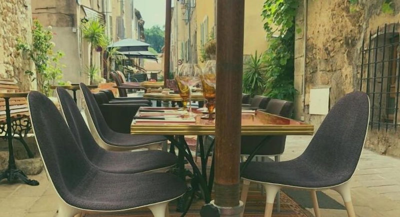 Demeure d'Hotes Le Rocher, Valbonne, France