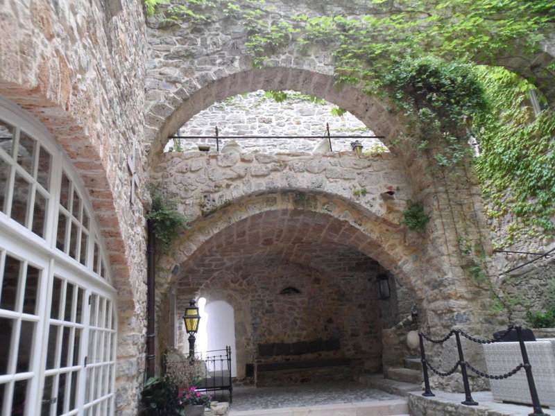 Châteauzen, Madières, France