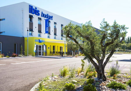 Ibis Budget Porte de Camargue, Saint-Martin-de-Crau, France