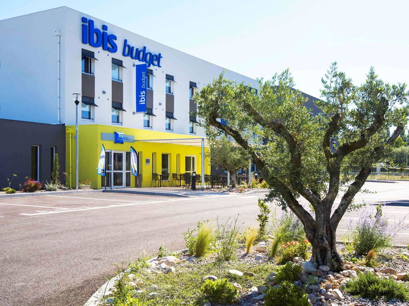 Ibis Budget Porte de Camargue, Saint-Martin-de-Crau, France