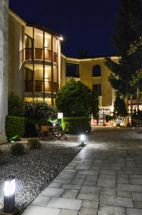 Au Grand Hôtel de Sarlat - Pavillon de SELVES, Sarlat-la-Canéda, France