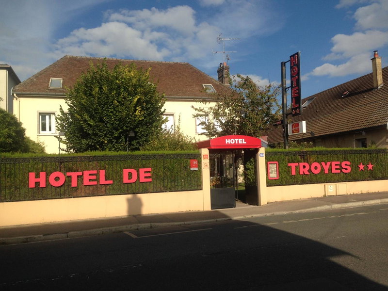 Contact Hotel Hôtel De Troyes, Troyes, France