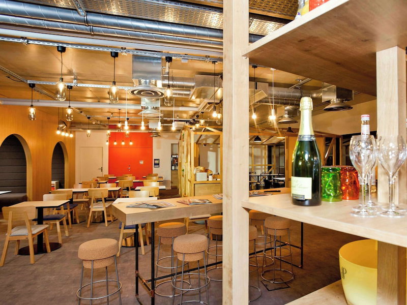 ibis styles Chalons en Champagne Centre, Chalons-en-Champagne, France