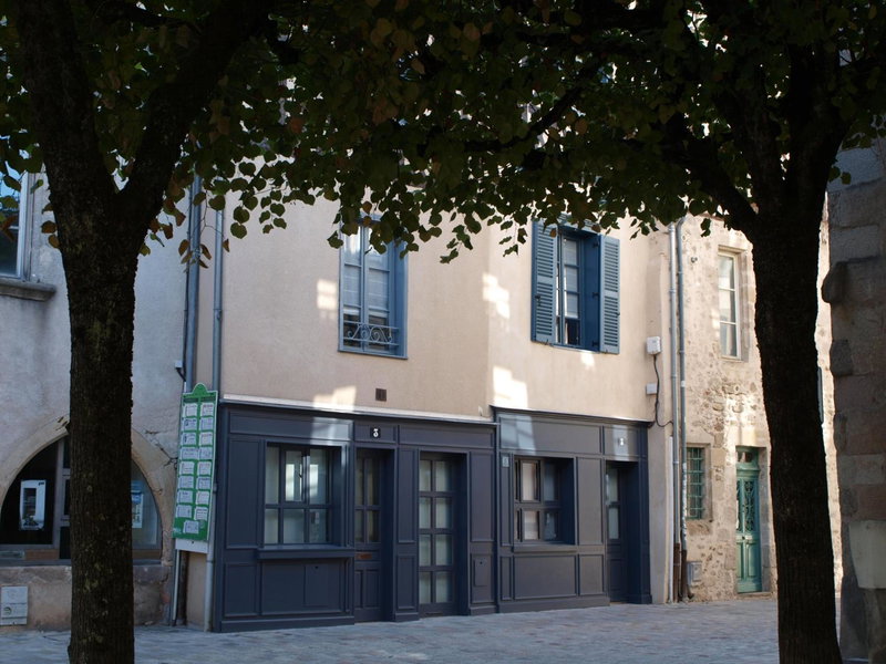 Appart face au mail, Limoges, France