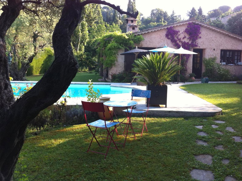 Abeille, Vence, France
