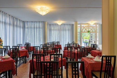 Hotel Royal, Garda, Italy