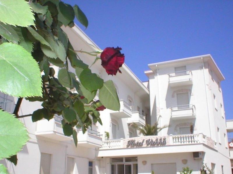 Hotel Vienna, Bellaria-Igea Marina, Italy