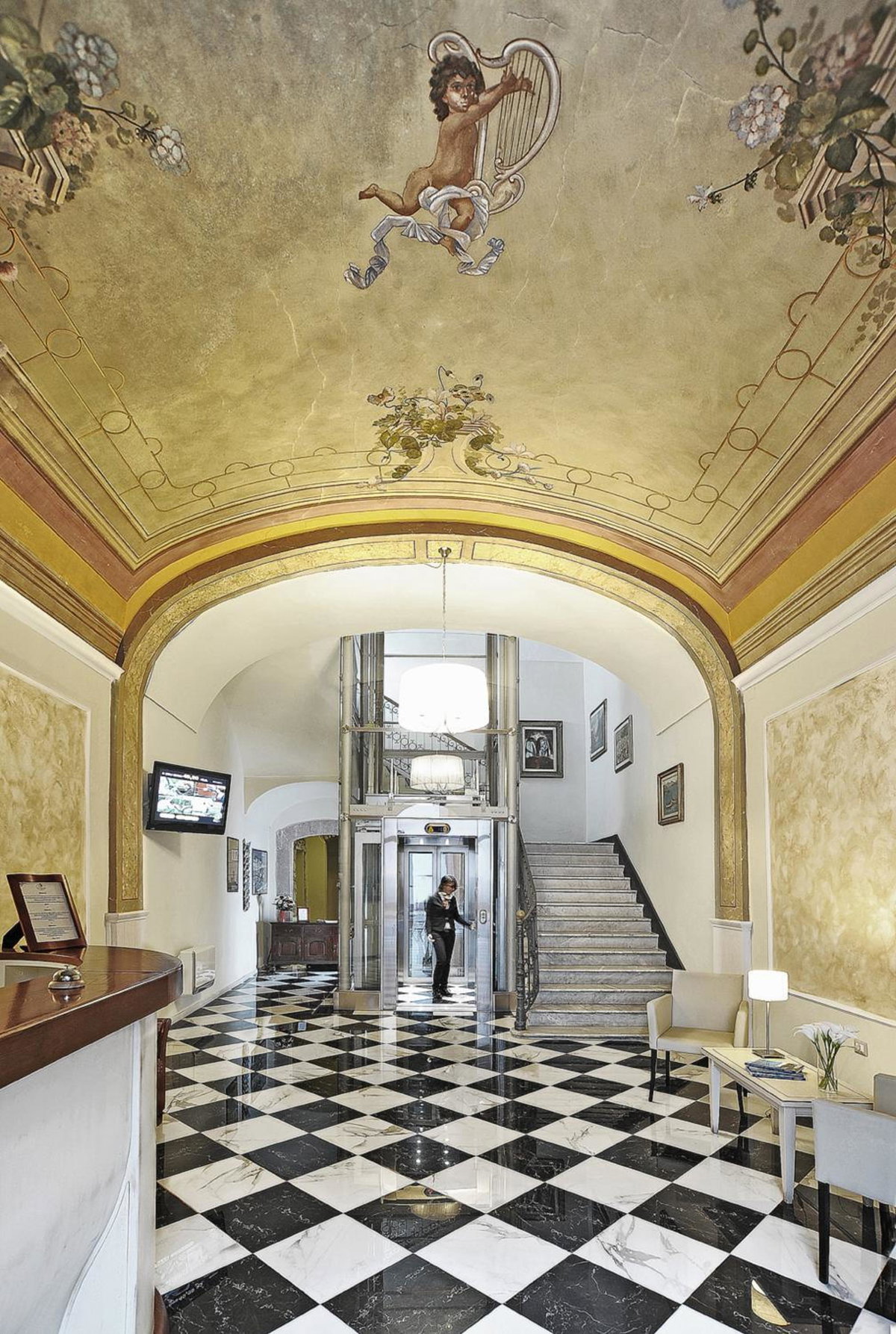 Palazzo Pischedda, Италия