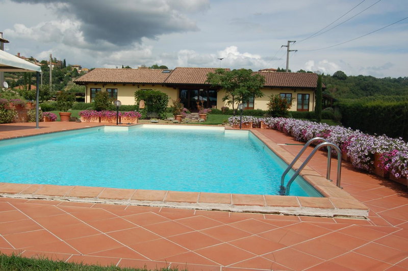 Agriturismo "Le Rondinelle", Valiano, Italy