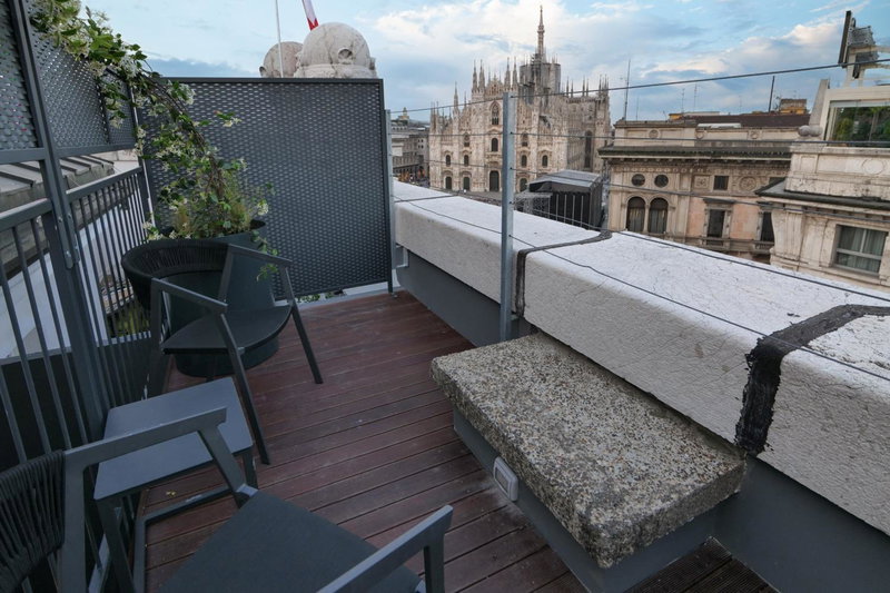PRESTIGE BOUTIQUE APARTHOTEL - Piazza Duomo View, Milan, Italy
