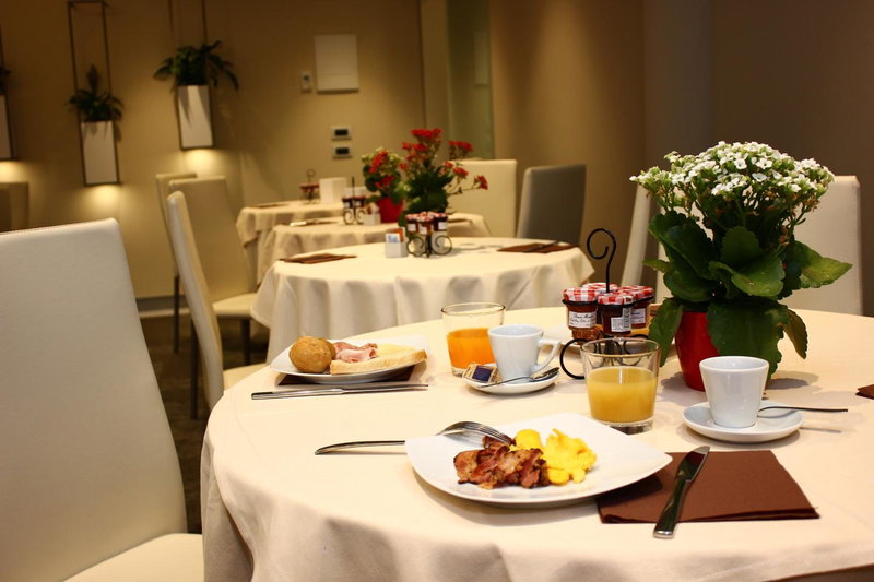 Expo Hotel Milan, Parabiago, Italy