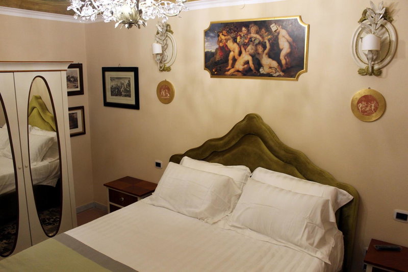 Les Suite Royales, Sassari, Italy