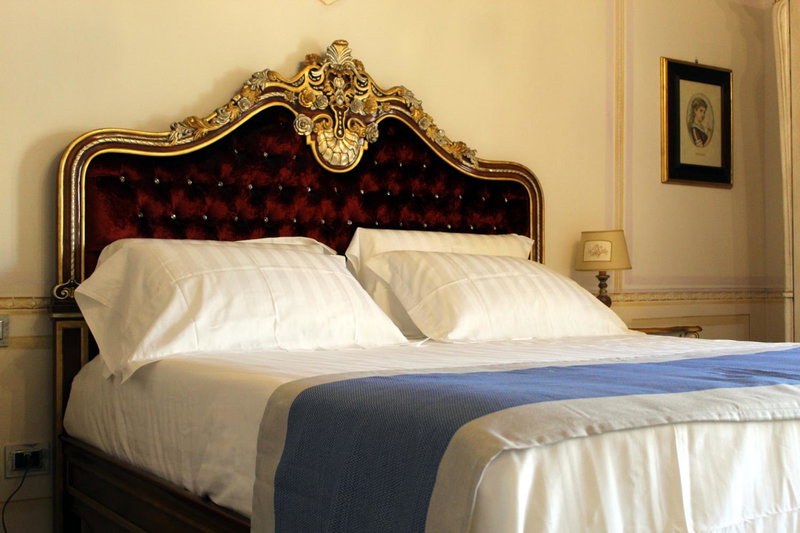 Les Suite Royales, Sassari, Italy