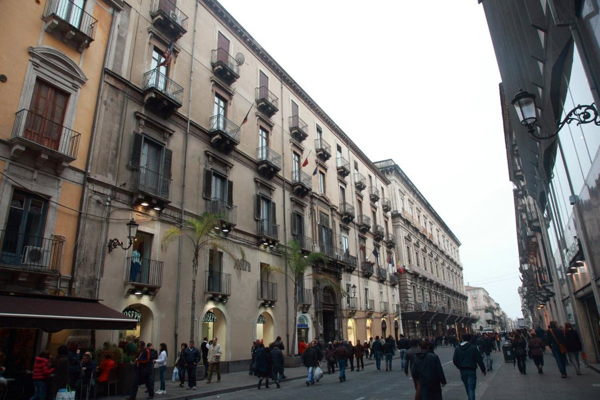 Hotel · B&B Alba, Catania