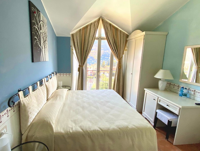 Caroline Hotel, Brusimpiano, Italy