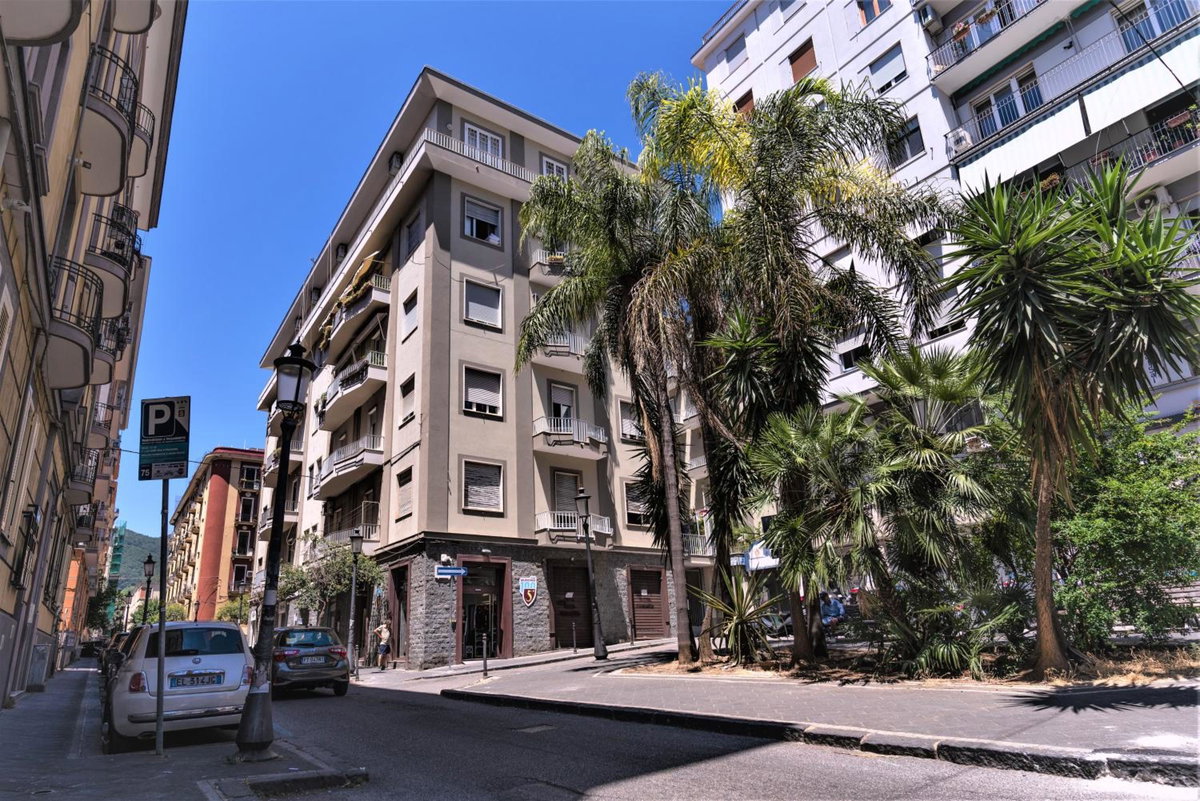 Hotel · Tiziana'S House, Salerno