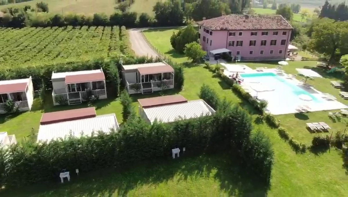Hotel · Agriturismo Ca' Vecia, Castelnuovo Del Garda
