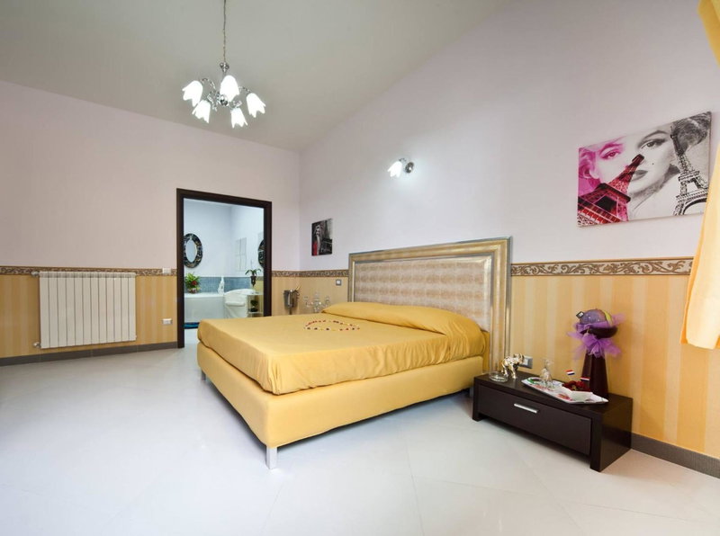 Hotel Glamour, Qualiano, Italy
