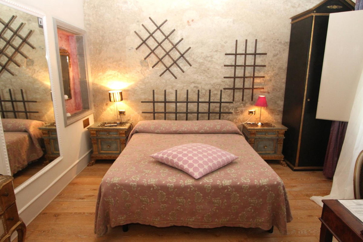 Hotel · B&B Mr. My Resort, Florence