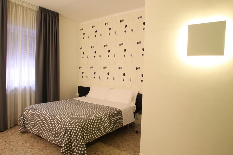 Viasparano B&B, Bari, Italy