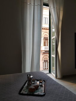 B&b ONE, Naples, Italy