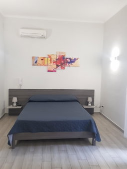 B&b ONE, Naples, Italy