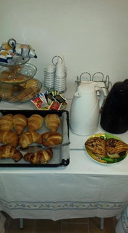 Bed & Breakfast Travellers, Naples, Italy
