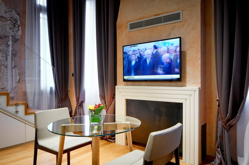 Ca' dei Proverbi Suites - WENICE Deep Culture, Venice, Italy